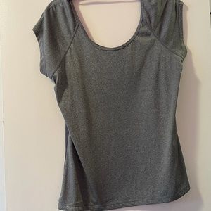 Women gray shirt